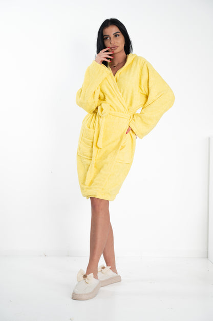 Ženski bademantil od frotira-ŽUTA BOJA