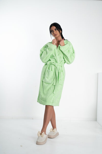 Ženski bademantil od frotira-ZELENA BOJA